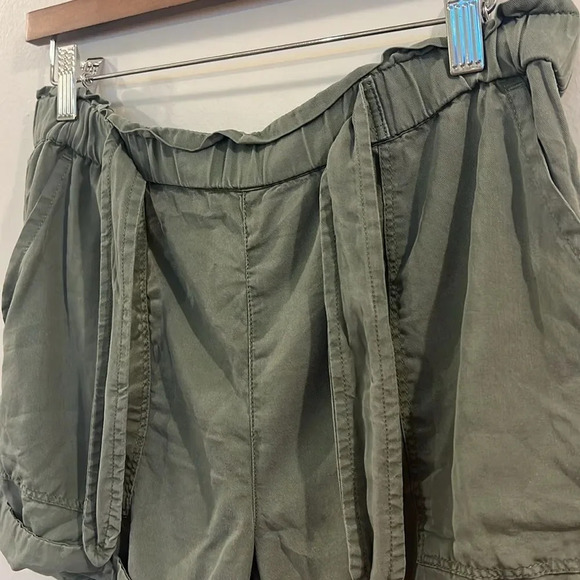 AERIE Shorts - Size Small - Picture 2 of 6